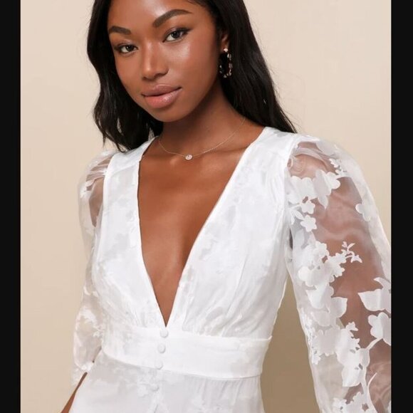 NWOT Lulus Dramatic Energy White Floral Burnout Balloon Sleeve Mini Dress - Picture 4 of 6